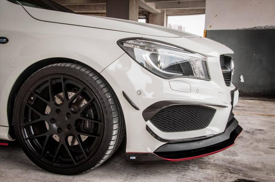  Mercedes-Benz CLA250 by RevoZport 2014 года  (фото 15 из 28)